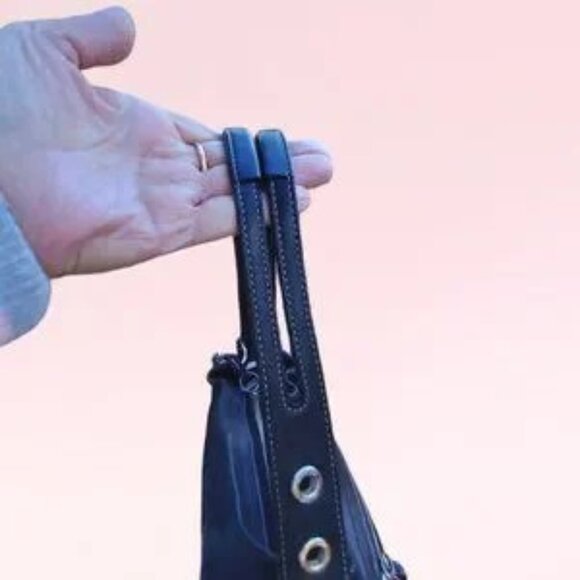 Coach Vintage Black East West Legacy Tassel  #1417 - Picture 12 of 12